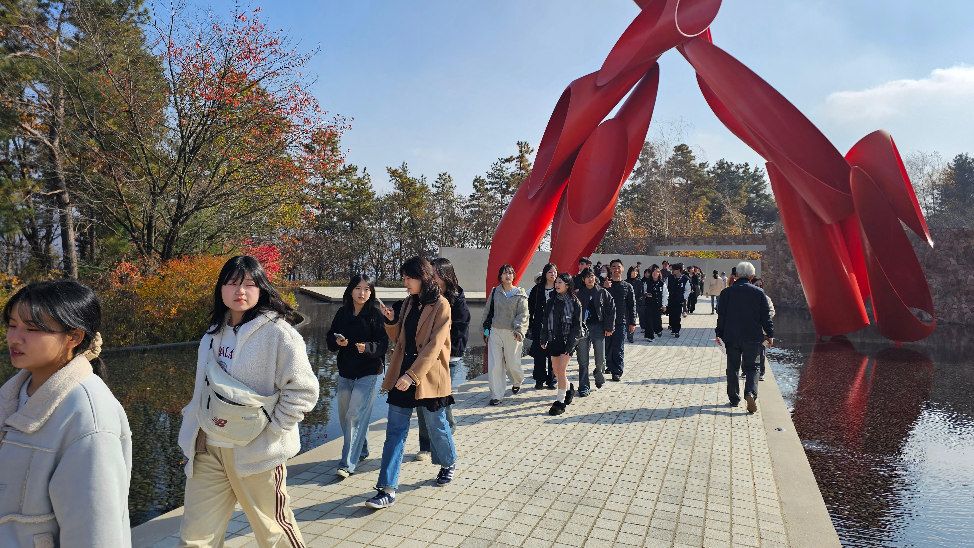 2025 뮤지엄산 전시 관람 대표이미지